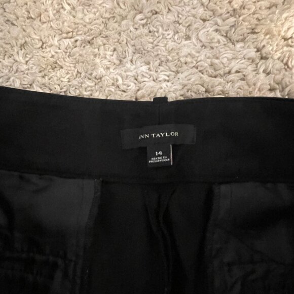 Ann Taylor Black Straight Leg Dress Pants Size 14 - Picture 4 of 6